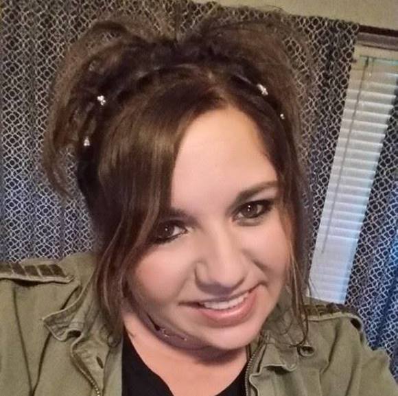 Meet your Posher, Chrissy - Picture 1 of 1